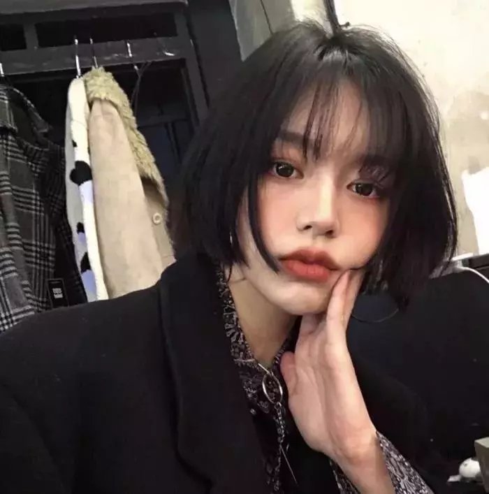 早餐时女歌迷快闪
